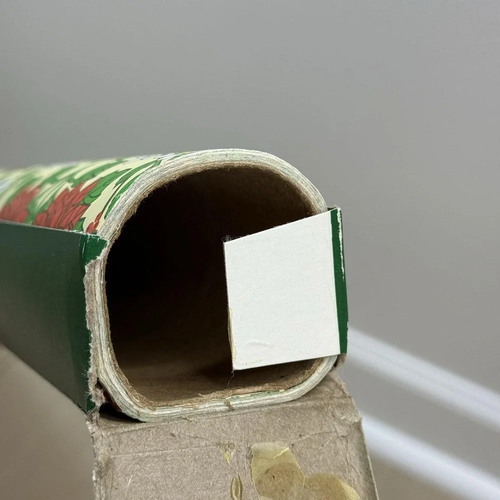 VTG‎ Christmas Wrapping Paper Roll Poinsettia Floral Holly Gift Wrap w/ Cutter